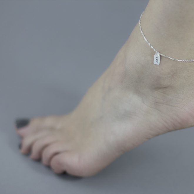 FUSSKETTE 925 SILBER MIT PERSONALISIERTEM 3LETTERCODE